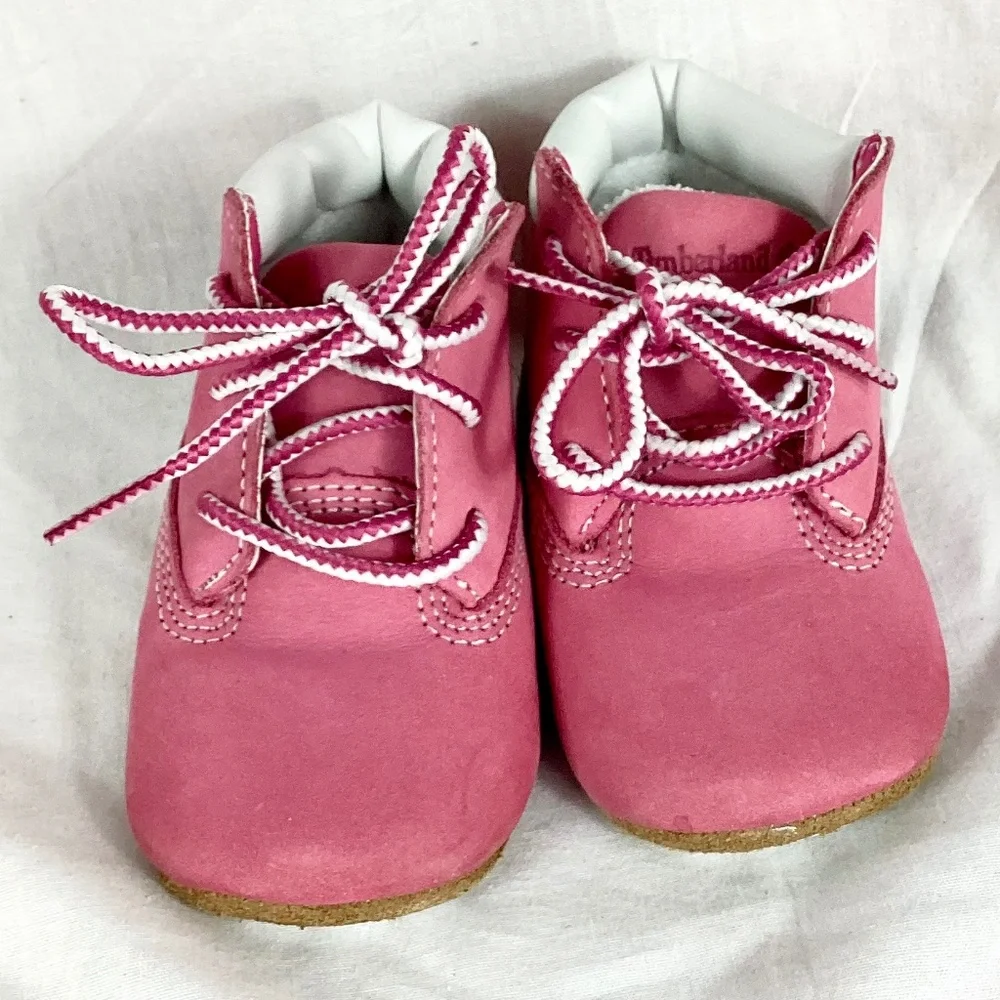 Timberland Suede Infant Baby Soft Crib Shoes Size 2 Pink White Booties